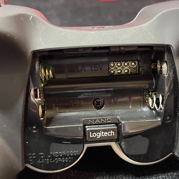 Logitech F710 Wireless Gamepad With Dongle. Tested. Very Good Condition. - Picture 7 of 8